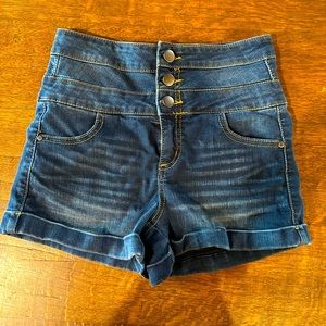 Denim high waisted jean shorts